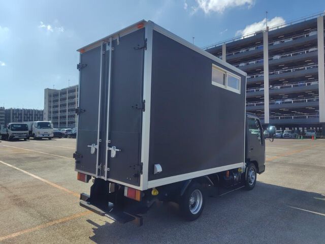 2009 Isuzu Elf キッチン auction photo 5