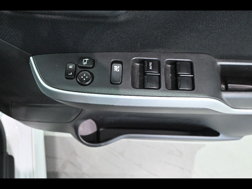 2017 Suzuki ソリオバンディット Hybrid SV auction photo 12