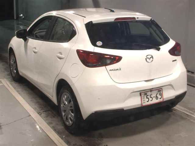 2021 Mazda 2 15C ホウジン シヨウシャ auction photo 2