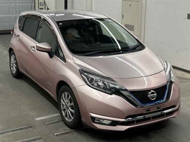 Japan Auction Vehicles 10 2017 Nissan ノートeパワー eパワーメダリスト auction photo