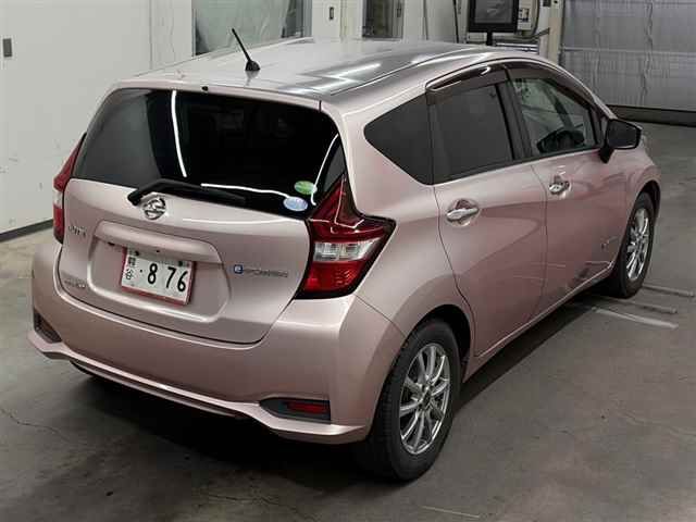 2017 Nissan ノートeパワー eパワーメダリスト auction photo 5