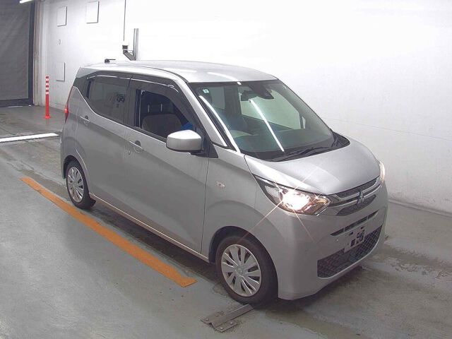 2021 Mitsubishi eK Wagon M Japan auction vehicle