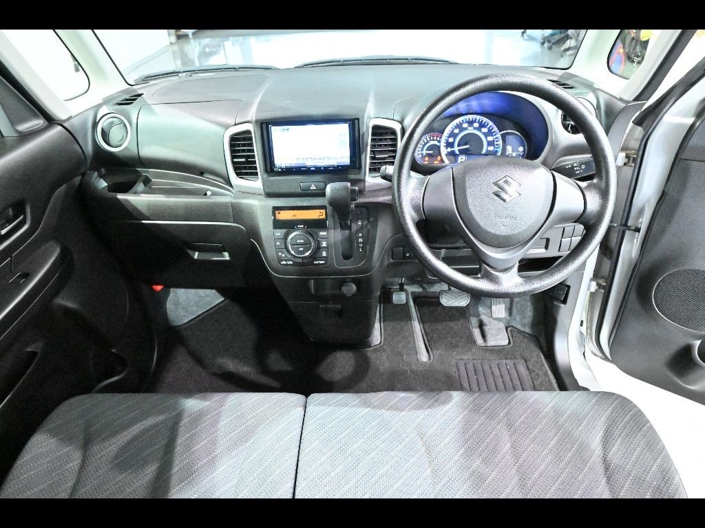 2017 Suzuki Spacia G auction photo 3
