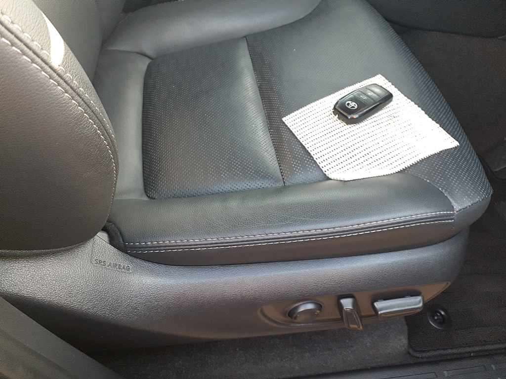 2025 Toyota Land Cruiser 250 VX 4WD auction photo 10