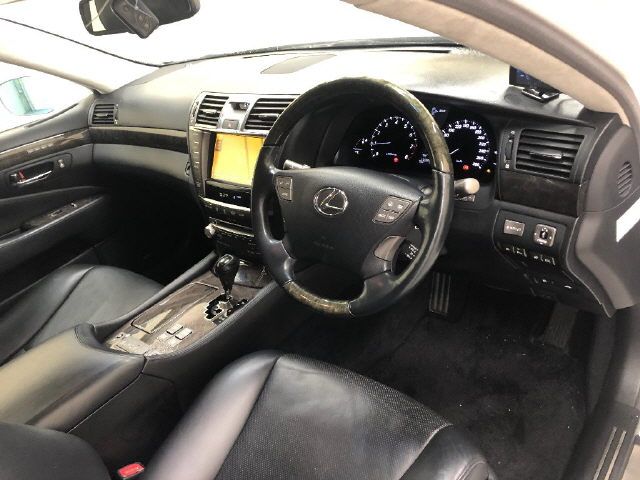 2011 Lexus LS LS460 バージョンC auction photo 6