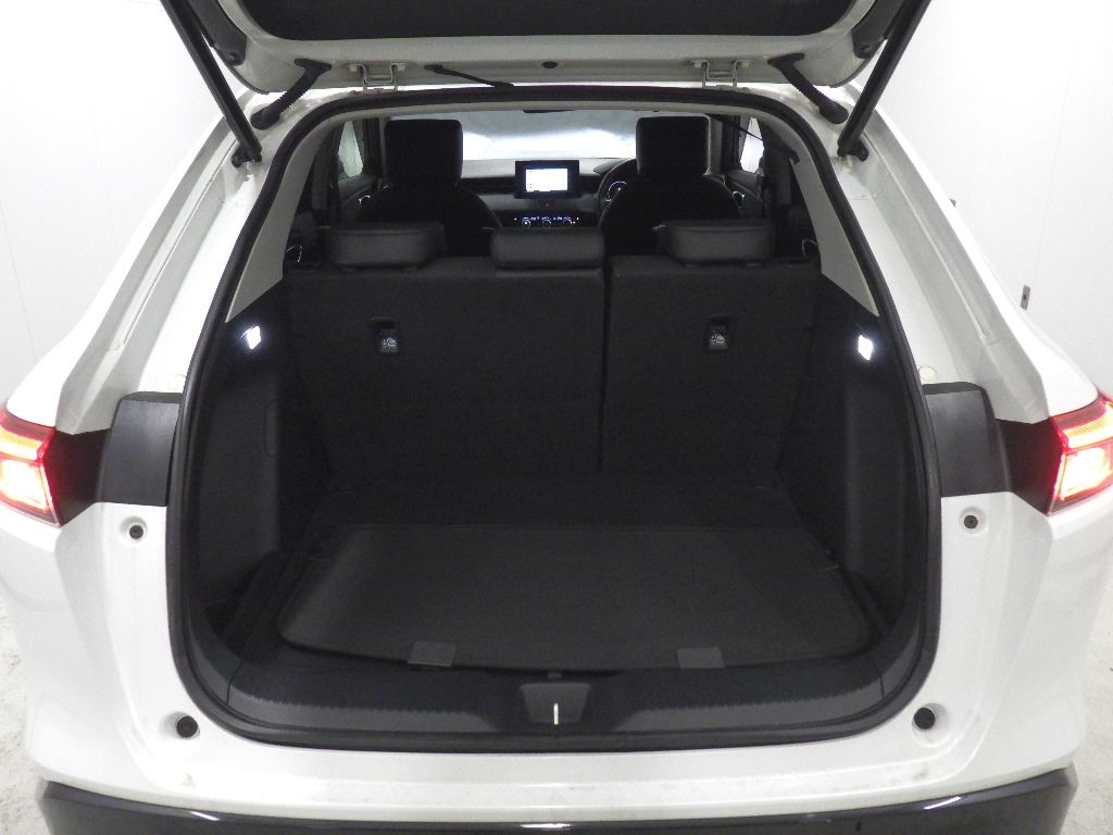 2023 Honda Vezel e:HEV Z auction photo 8