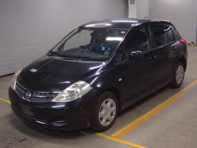 2012 Nissan ティーダ 15M SV+プラズマ auction photo 4