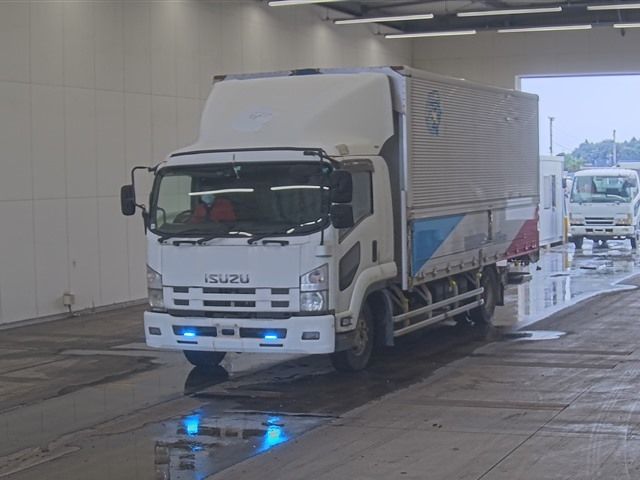 2008 Isuzu Forward アルミウイング Japan auction vehicle