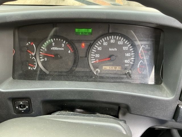 2008 Isuzu Forward アルミウイング auction photo 6