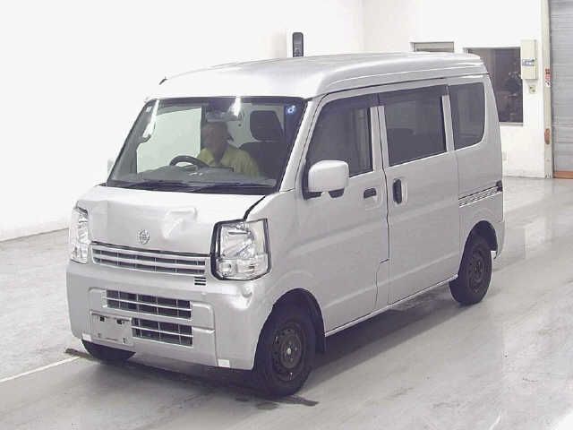 2018 Nissan NV100 Clipper GX auction photo 4