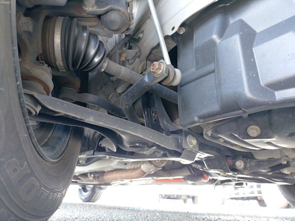 2019 Toyota Vitz auction photo 18