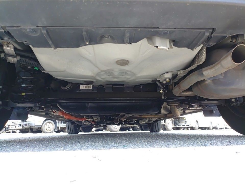 2019 Toyota Vitz auction photo 19