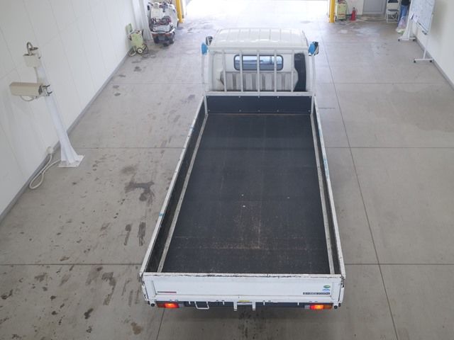 2016 Mitsubishi Fuso Canter Hira auction photo 3