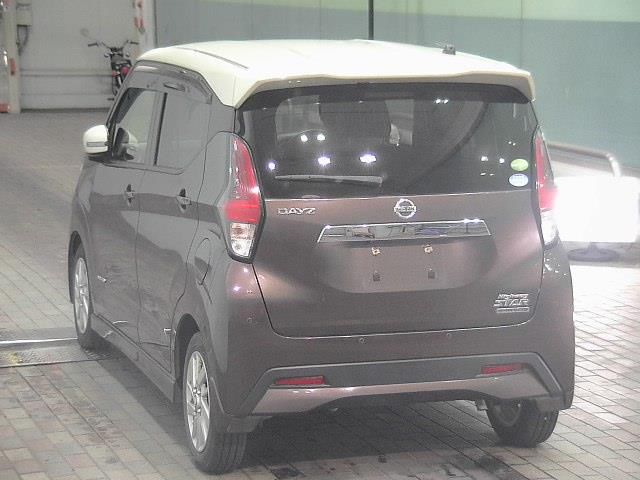 2019 Nissan Dayz ハイウェイスターX auction photo 2