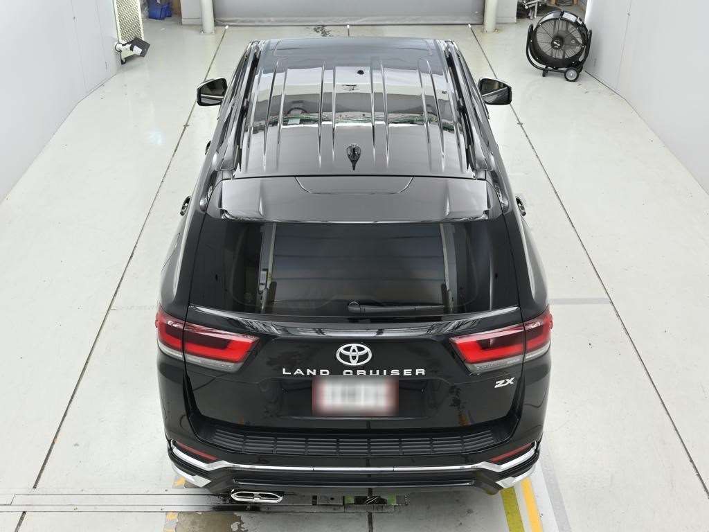 2023 Toyota Land Cruiser ZX 4WD auction photo 8