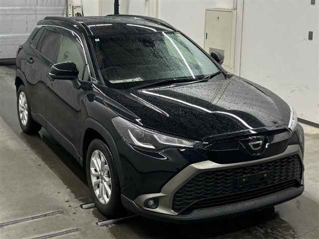 Japan Auction Vehicles 10 2023 Toyota Corolla Cross S auction photo