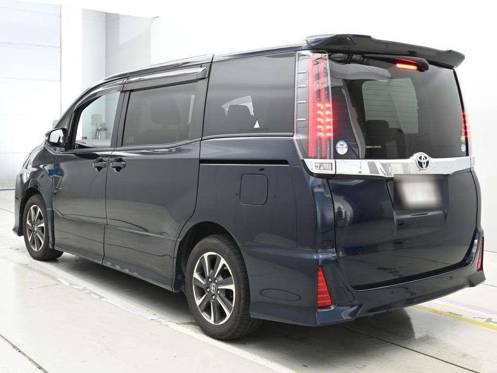 2020 Toyota Noah Si auction photo 6
