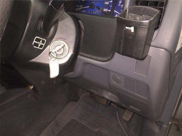 2003 Toyota Hilux 4WD Double Cab Sport Pickup auction photo 8