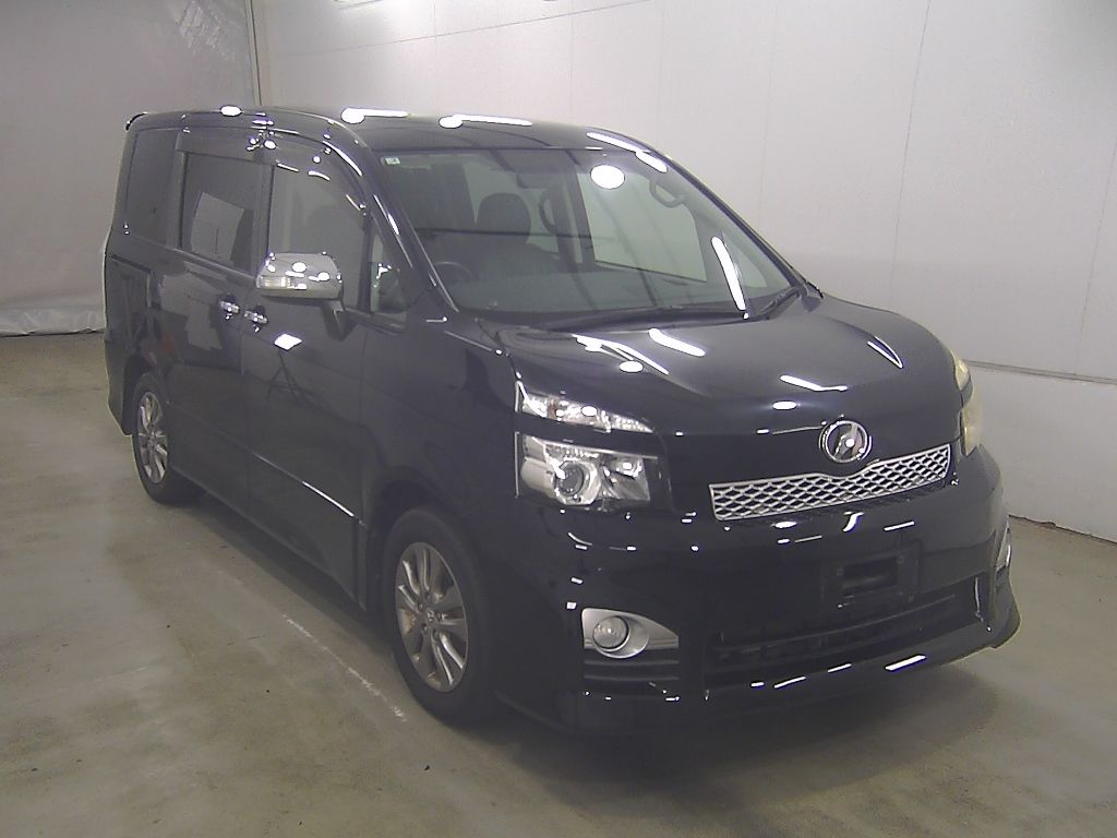 2011 Toyota Voxy ZS煌 7人 Japan auction vehicle