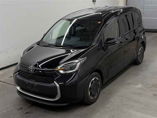 2022 Toyota Sienta Z auction photo 4