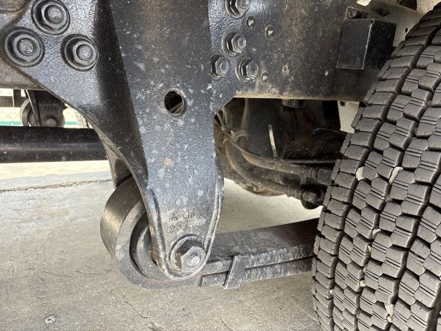 2018 Mitsubishi Fuso Fighter Flat crane, 3-stage auction photo 9