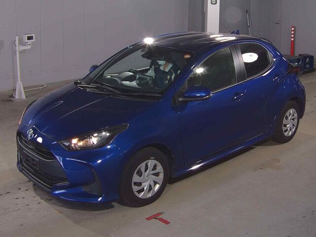 2022 Toyota Yaris Hybrid X auction photo 4
