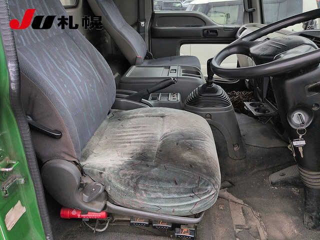 2003 Isuzu Forward auction photo 5