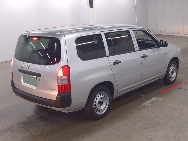 2025 Toyota Probox ハイブリットGX auction photo 5