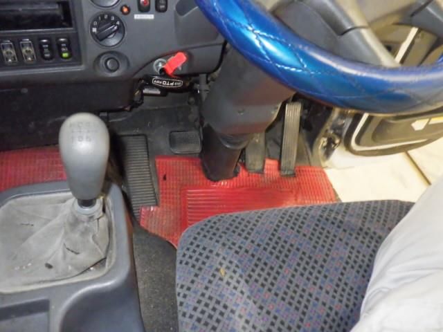 2006 Mitsubishi Fuso Fighter クレーン付 auction photo 7