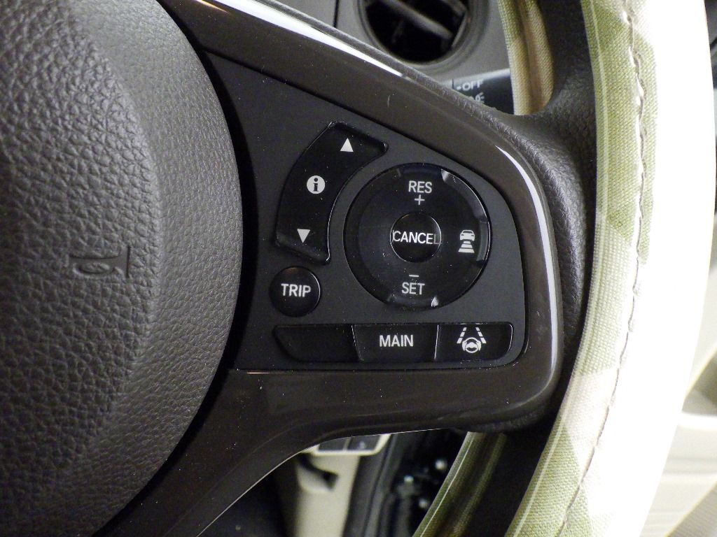 2018 Honda N-BOX 4WD Gホンダセンシング auction photo 8