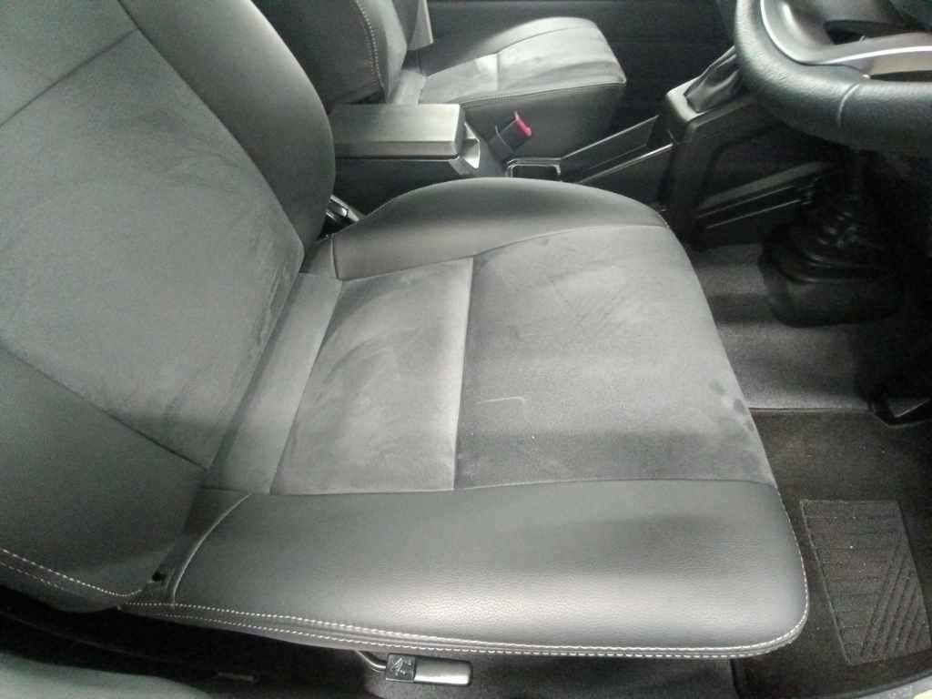 2024 Toyota Land Cruiser 70 AX 4WD auction photo 10