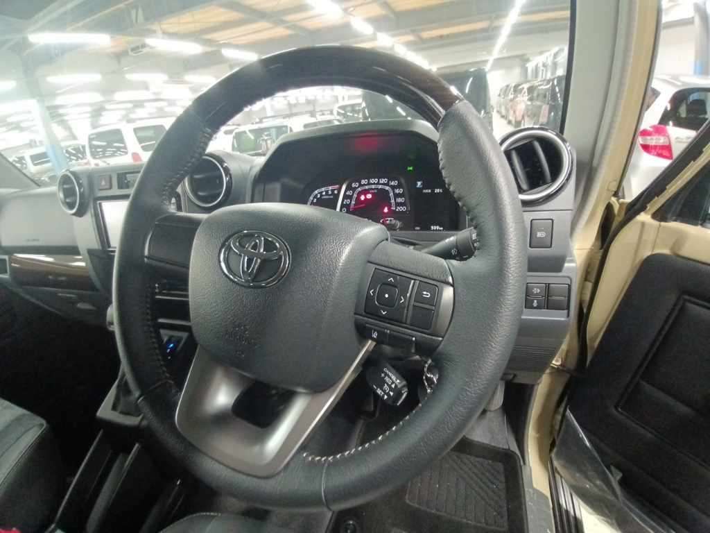 2024 Toyota Land Cruiser 70 AX 4WD auction photo 9