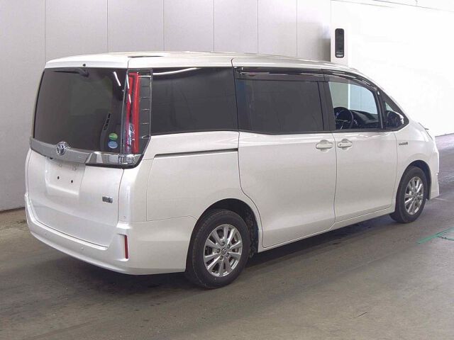 2019 Toyota Noah HV G auction photo 5