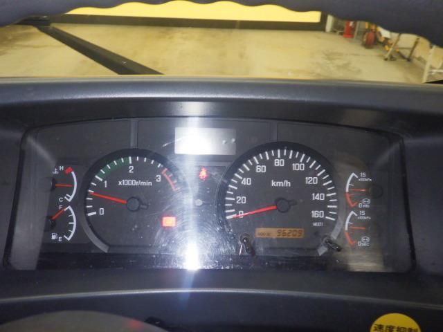 2013 Isuzu Forward クレーン付 auction photo 6