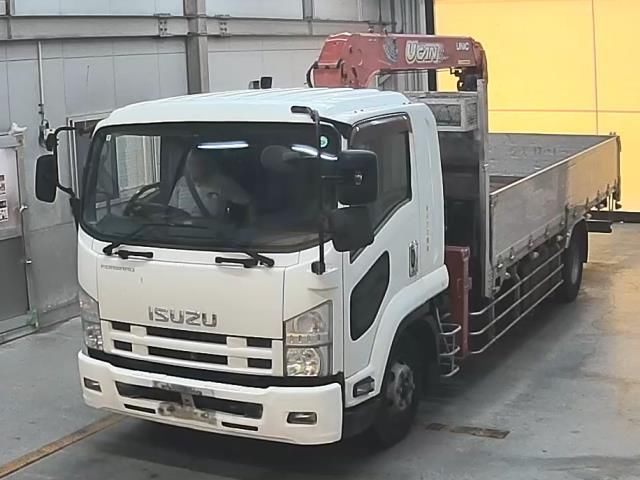2013 Isuzu Forward クレーン付 Japan auction vehicle