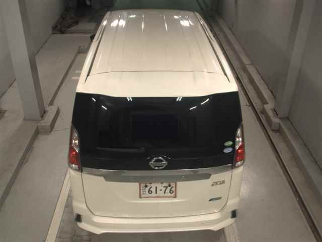 2017 Nissan Serena ハイウェイスターVセレクション auction photo 7