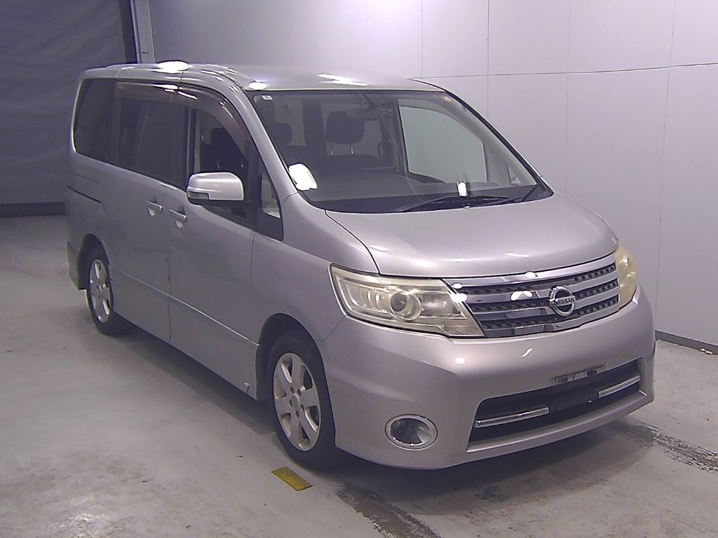 2009 Nissan Serena ハイウェイスター Japan auction vehicle