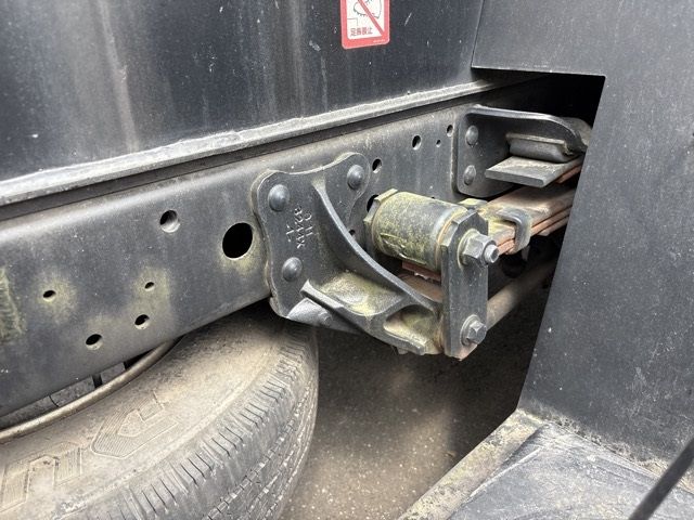 2005 Isuzu Elf コウショサギョウ auction photo 16