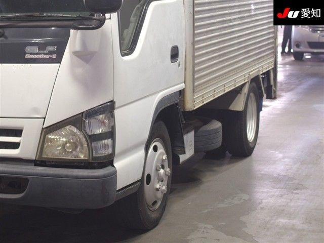 2005 Isuzu auction photo 7