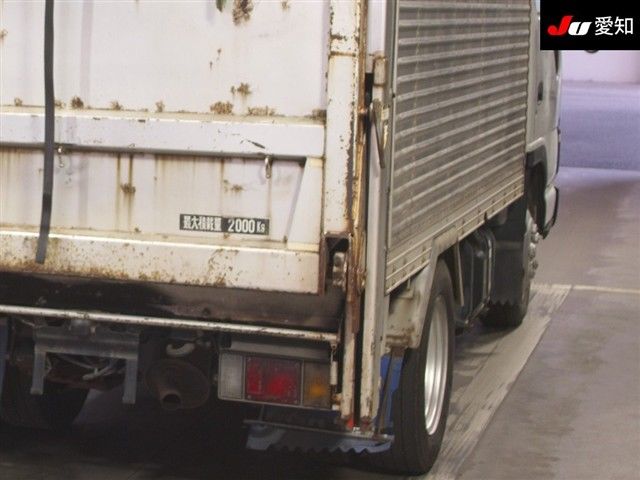 2005 Isuzu auction photo 8