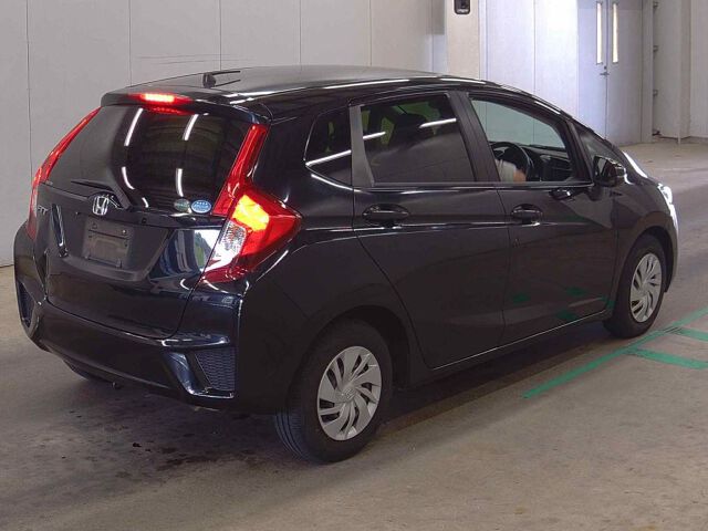 2016 Honda Fit 13G・Fパッケコンフォ auction photo 5