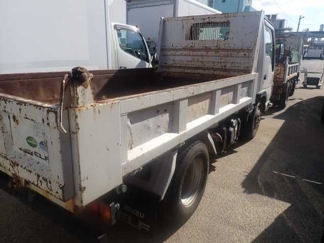 2010 Isuzu Elf 3.0T Dump Truck auction photo 5