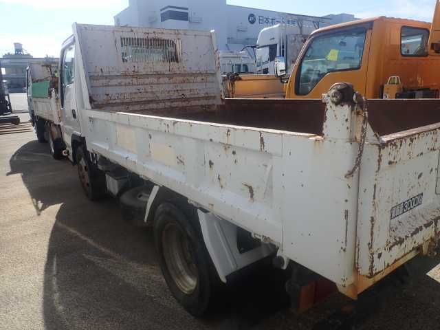 2010 Isuzu Elf 3.0T Dump Truck auction photo 9