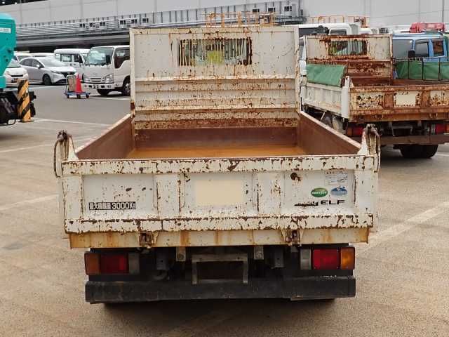2010 Isuzu Elf 3.0T Dump Truck auction photo 3