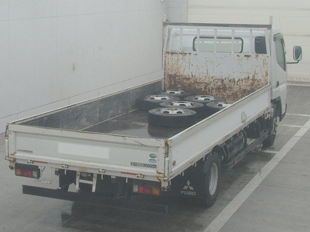 2016 Mitsubishi Fuso Canter Flatbed auction photo 2