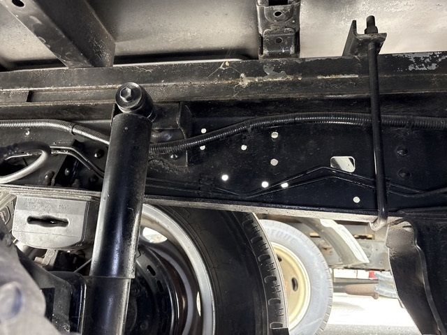 2015 Hino Dutro ヒラ 4WD auction photo 13