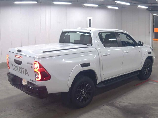 2024 Toyota Hilux Z GR Sport 4WD auction photo 5