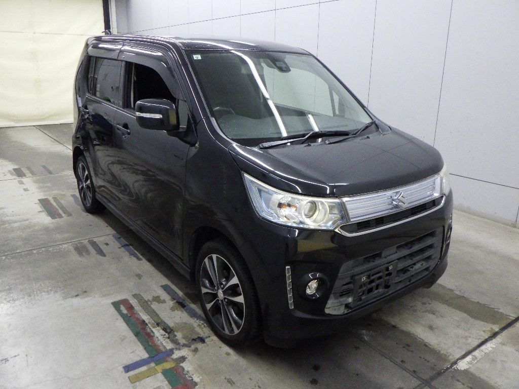 Japan Auction Vehicles 12 2015 Suzuki Wagon R スティングレーT auction photo