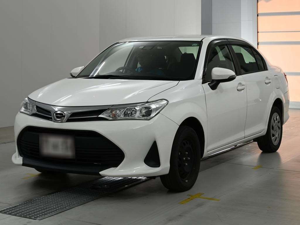 Japan Auction Vehicles 14 2021 Toyota Corolla Axio EX 4WD auction photo
