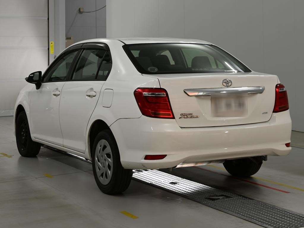 2021 Toyota Corolla Axio EX 4WD auction photo 6